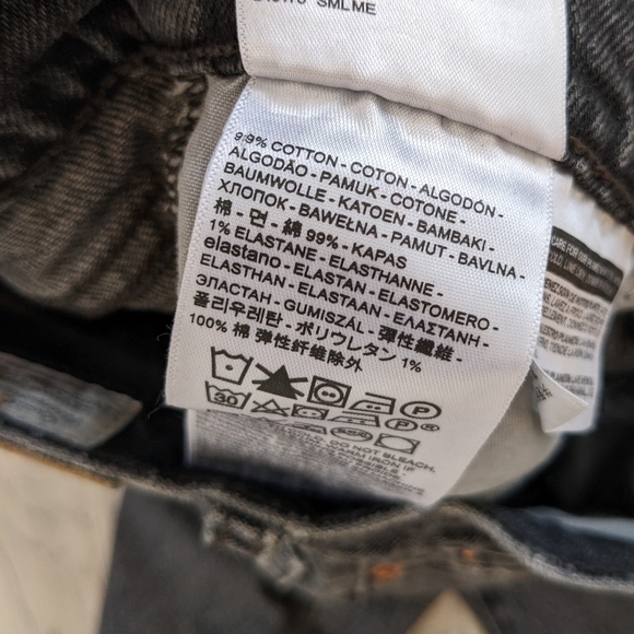 NWT Levi's Wedgie Straight Jeans 28L - Picture 8 of 9